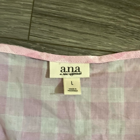 Plaid sleeveless tank. a.n.a size L - Picture 3 of 3